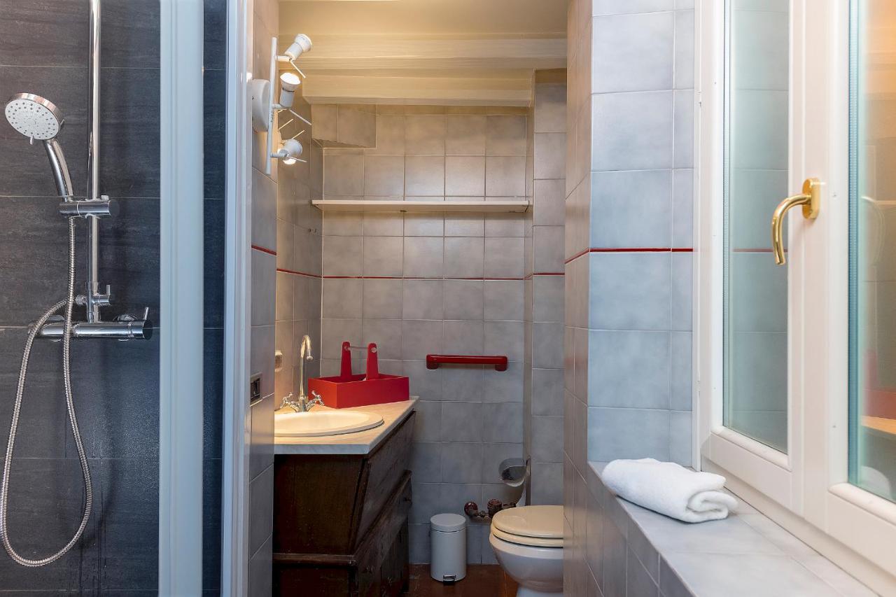 Giglio House - Campo De' Fiori Apartment Rome Bagian luar foto